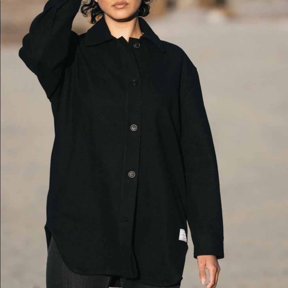 Anian Painters Coat in Black